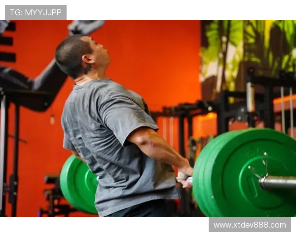 成都网球队耐力训练引发热议球员表现与体能备战的深度探讨